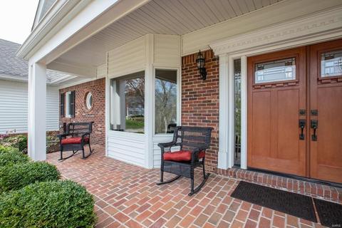 1311 Dietrich Oaks Dr, Ballwin, MO 63021 photo 3