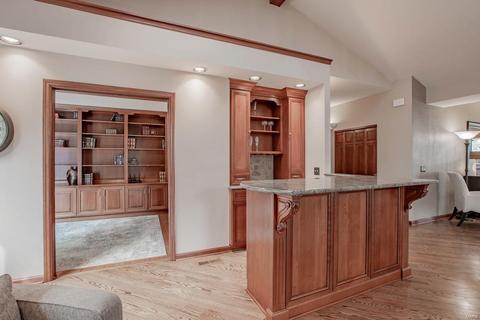 1311 Dietrich Oaks Dr, Ballwin, MO 63021 photo 17