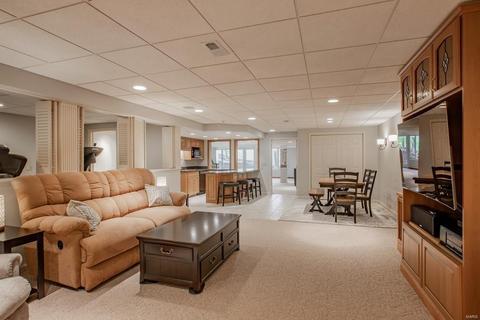 1311 Dietrich Oaks Dr, Ballwin, MO 63021 photo 30