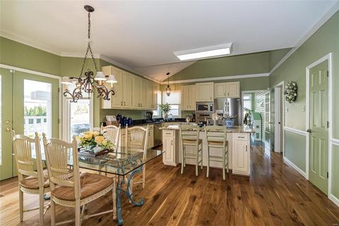 1006 Regency Manor Dr, Ballwin, MO 63011 photo 10