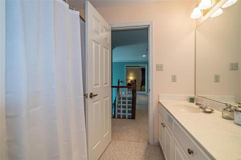 1006 Regency Manor Dr, Ballwin, MO 63011 photo 41