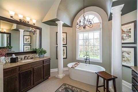 1006 Regency Manor Dr, Ballwin, MO 63011 photo 32