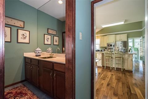 1006 Regency Manor Dr, Ballwin, MO 63011 photo 25