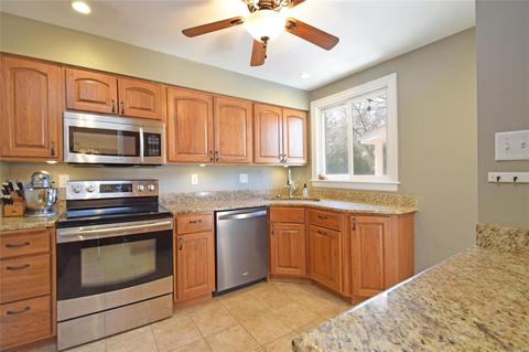 119 Ivy Ct, Ballwin, MO 63011 photo 3