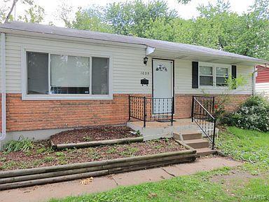 1035 Highmont Dr, Saint Louis, MO 63135 photo 1