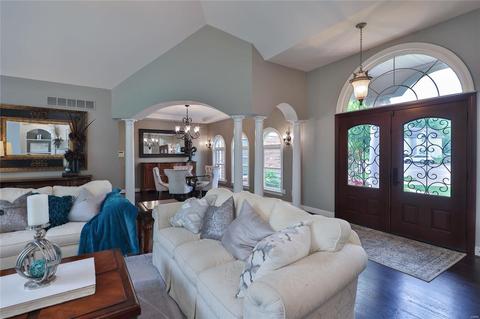 660 Willow Lake Ct, Weldon Spring, MO 63304 photo 5