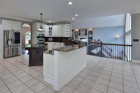 660 Willow Lake Ct, Weldon Spring, MO 63304 photo 4