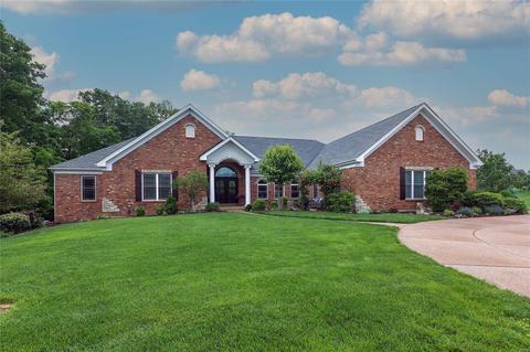 660 Willow Lake Ct, Weldon Spring, MO 63304 photo 1