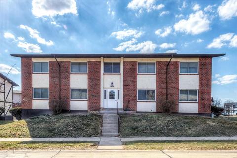 38 Pretoria Dr, Ellisville, MO 63021 photo 1
