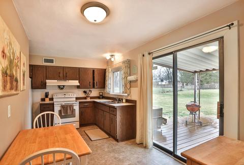1313 Marsh Ave, Ellisville, MO 63011 photo 9
