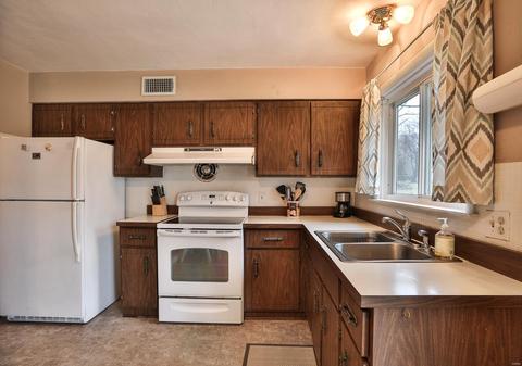 1313 Marsh Ave, Ellisville, MO 63011 photo 10