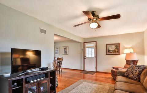 1313 Marsh Ave, Ellisville, MO 63011 photo 6