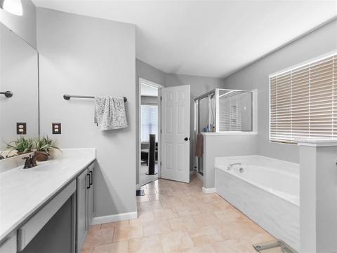 2 Remington Place Ct, Ballwin, MO 63021 photo 22