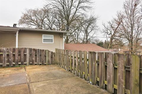 408 Saint Lawrence Dr, Ballwin, MO 63021 photo 29