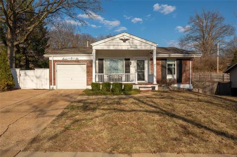706 La Marite Dr, Manchester, MO 63021 photo 1