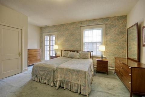 7134 Pershing Ave, Saint Louis, MO 63130 photo 11