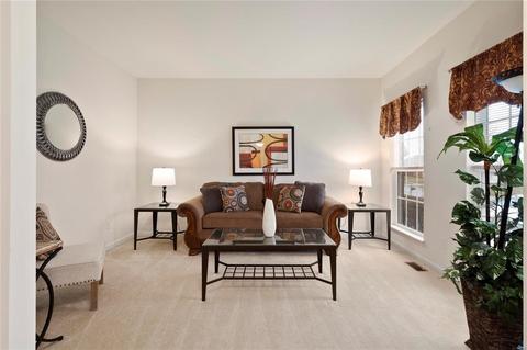 223 Roxbury Dr, O'fallon, MO 63366 photo 2