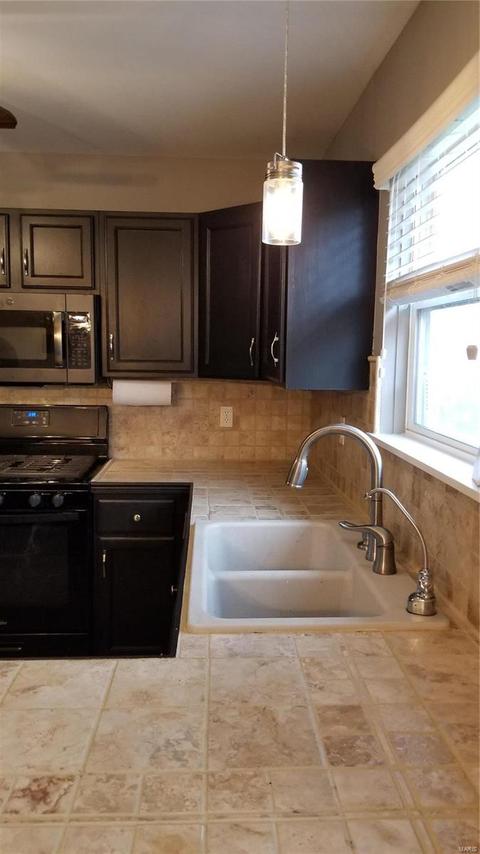 842 Top Notch Ln, Eureka, MO 63025 photo 13