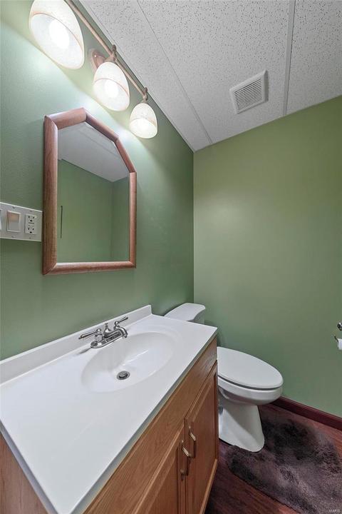 1166 Kiefer Creek Mdws, Ellisville, MO 63021 photo 57