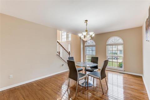12 Eagle Spur Ct, Saint Charles, MO 63303 photo 6