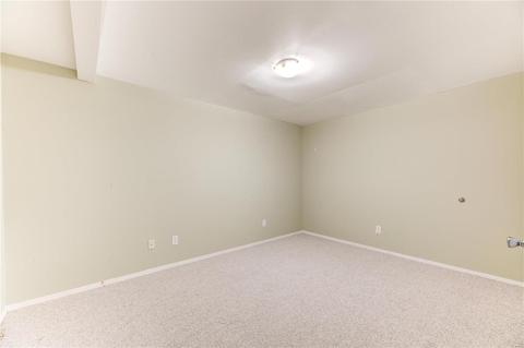 12 Eagle Spur Ct, Saint Charles, MO 63303 photo 18