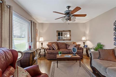 715 Danny Ln, O'fallon, MO 63366 photo 3