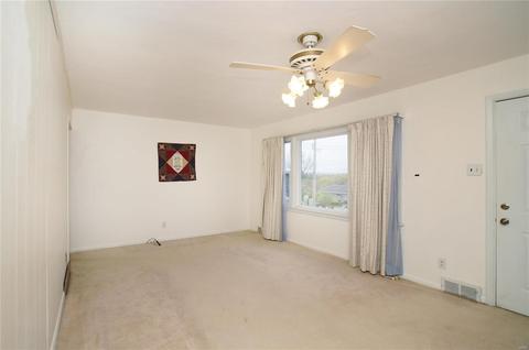 514 Hanna Rd, Manchester, MO 63021 photo 2