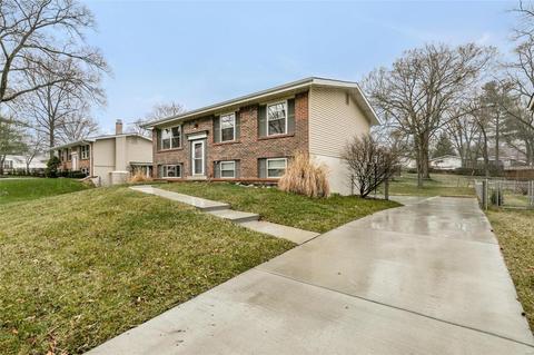 1027 Villaview Dr, Manchester, MO 63021 photo 4