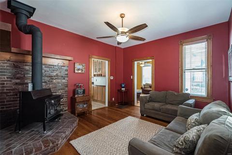 712 Washington, Saint Charles, MO 63301 photo 15