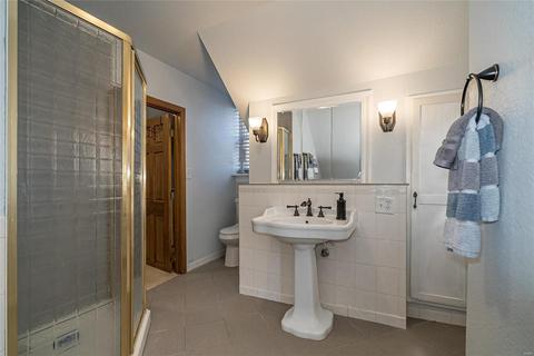 712 Washington, Saint Charles, MO 63301 photo 34