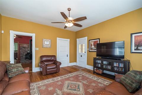 712 Washington, Saint Charles, MO 63301 photo 9