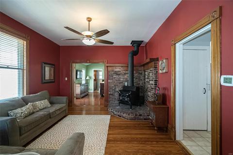 712 Washington, Saint Charles, MO 63301 photo 11