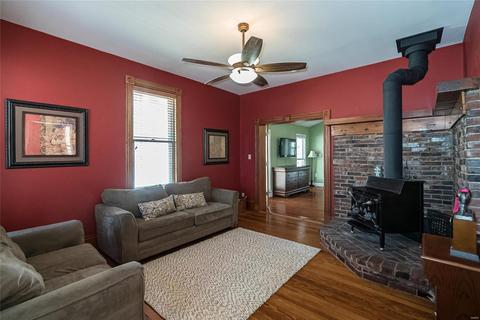712 Washington, Saint Charles, MO 63301 photo 12