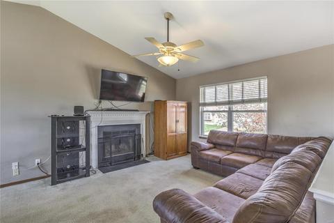 37 Tailor Ct, O'fallon, MO 63368 photo 4