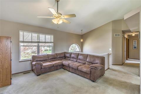 37 Tailor Ct, O'fallon, MO 63368 photo 3