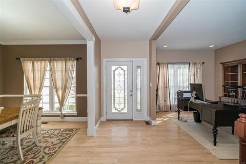 703 Hedgewood Ct, O'fallon, MO 63368 photo 3