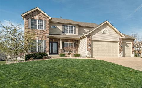 703 Hedgewood Ct, O'fallon, MO 63368 photo 1