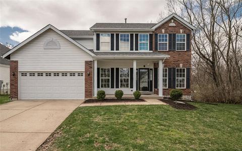 633 Thornridge Dr, O'fallon, MO 63368 photo 1