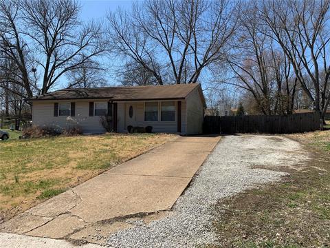 7301 Becker Rd, Saint Louis, MO 63129 photo 2