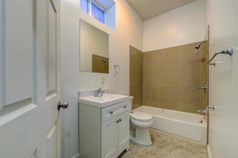 565 Eiler St, Saint Louis, MO 63111 photo 9