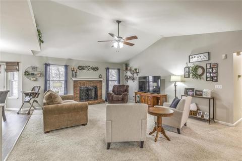 2654 Breezy Point Ln, O'fallon, MO 63368 photo 3
