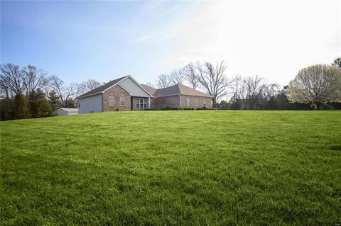 63 Timberwolf Ln, Defiance, MO 63341 photo 2