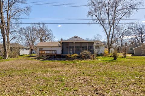 115 Ivy Ct, Ballwin, MO 63011 photo 2