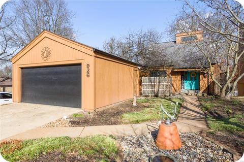 926 Imperial Pt, Manchester, MO 63021 photo 1