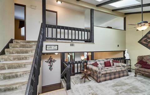 407 Woodrun Dr, Ballwin, MO 63021 photo 8