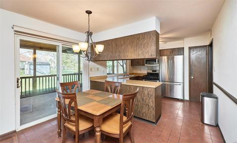 407 Woodrun Dr, Ballwin, MO 63021 photo 15