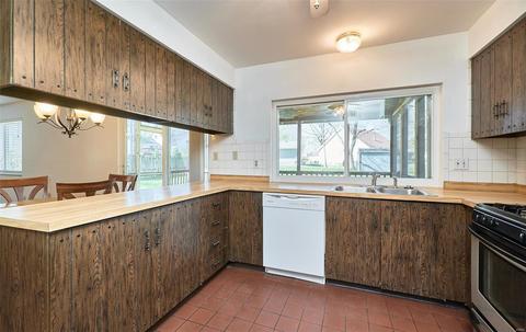 407 Woodrun Dr, Ballwin, MO 63021 photo 18
