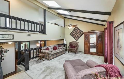 407 Woodrun Dr, Ballwin, MO 63021 photo 6