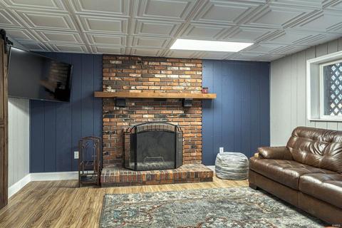 853 Forest Vlg, Ballwin, MO 63021 photo 26