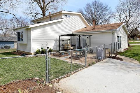 431 Sorrento Dr, Ballwin, MO 63021 photo 30